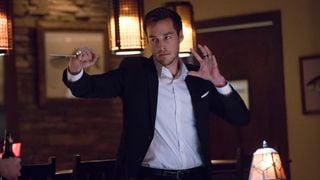 Legacies saison 2 : Chris Wood de retour ? La créatrice confirme l'avoir contacté