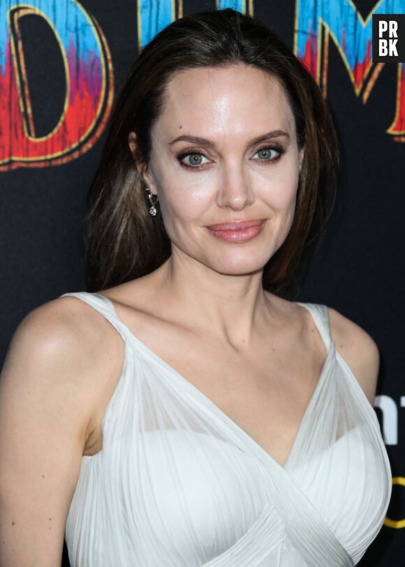 Angelina Jolie insultée de "garce" par une actrice : "Brad Pitt allait mieux avec Jennifer Aniston"