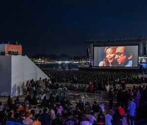 25 ans après, Alain Chabat et Gérard Darmon dansent la carioca au festival de Cannes 2019