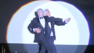 Youpi ! 25 ans après, Alain Chabat et Gérard Darmon font revivre La Carioca au festival de Cannes