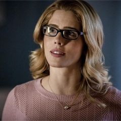 Arrow saison 8 : Felicity de retour dans le dernier épisode ? Emily Bett Rickards répond