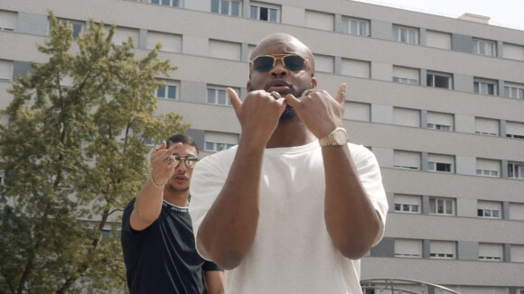 Dosseh et Maes se retrouvent dans le clip "L'odeur du charbon"