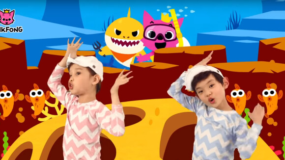 Baby Shark Dance - Pinkfong! Kids' Songs & Stories (3,1 millions de pouces rouges)