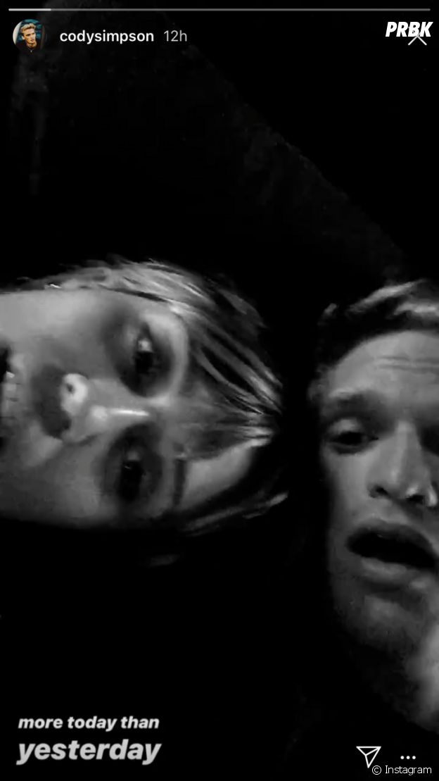 Miley Cyrus et Cody Simpson en couple ?