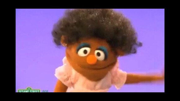 Willow Smith ... Déjà les premières parodies de son clip Whip My Hair