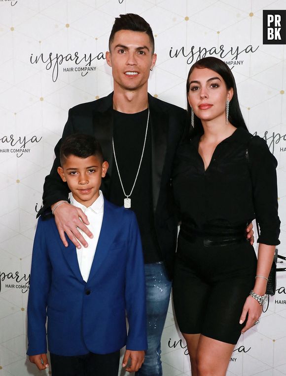 Cristiano Ronaldo marié en secret à Georgina Rodriguez ? Le footballeur répond enfin