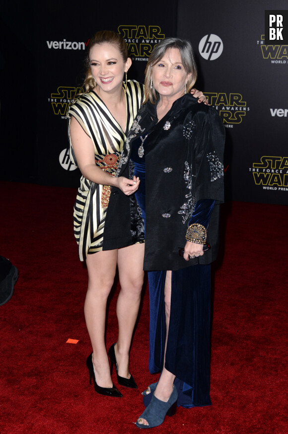 Billie Lourd et Carrie Fisher sur le tapis-rouge de Star Wars 7 : le Réveil de Force