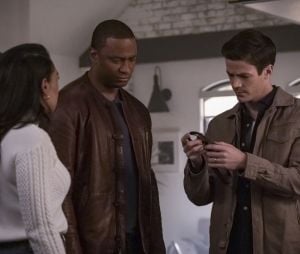 The Flash saison 6 : Iris menacée de mort, Diggle débarque dans l'épisode 10