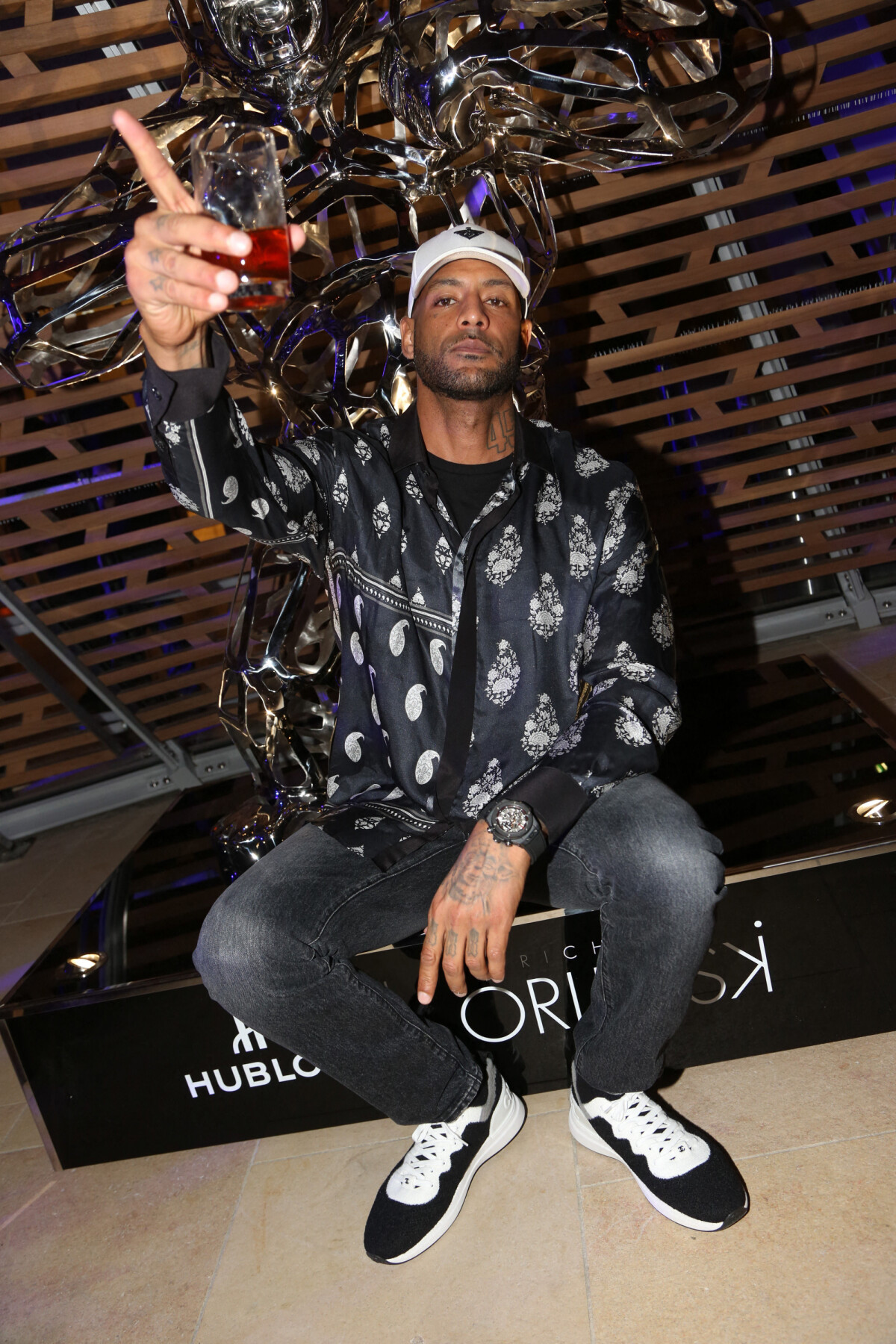Boobon Rapper Photo : Booba tacle le rap français... mais complimente Nekfeu, Vald et ...