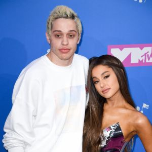 Pete Davidson séparé d'Ariana Grande : il confirme que la mort de Mac Miller a provoqué leur rupture