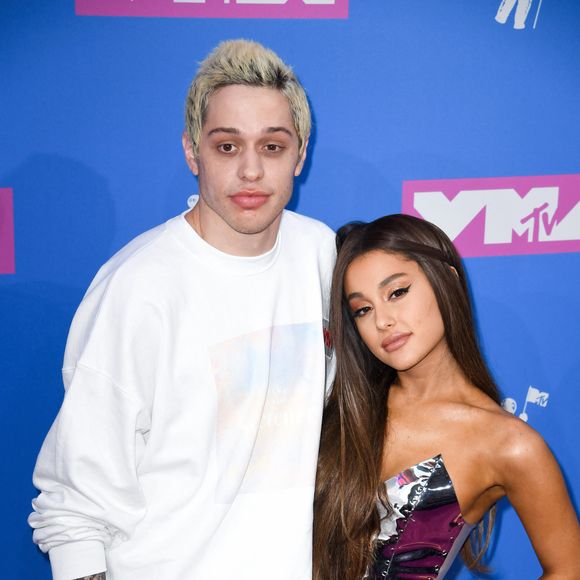 Pete Davidson séparé d'Ariana Grande : il confirme que la mort de Mac Miller a provoqué leur rupture