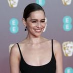 Emilia Clarke vous invite à dîner virtuellement pour la bonne cause !