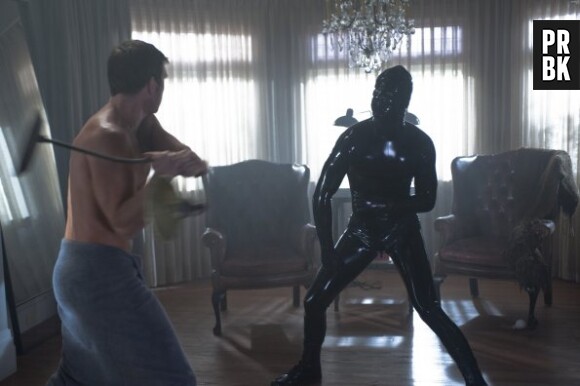 American Horror Story saison 10 : Ryan Murphy annonce le retour de Rubber Man (l'Homme en latex)