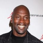 Michael Jordan : une paire de Air Jordan 1 explose un record de vente aux enchères