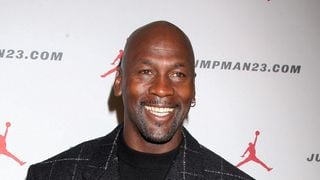 Michael Jordan : une paire de Air Jordan 1 explose un record de vente aux enchères