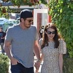 Emma Roberts enceinte de Garrett Hedlund ? Sa mère confirme