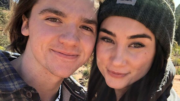 Joel Courtney (The Kissing Booth) s'est marié avec Mia Scholink !