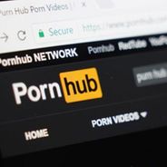 Pornhub : face aux critiques, le site a supprimé plus de 10 millions de vidéos pornographiques