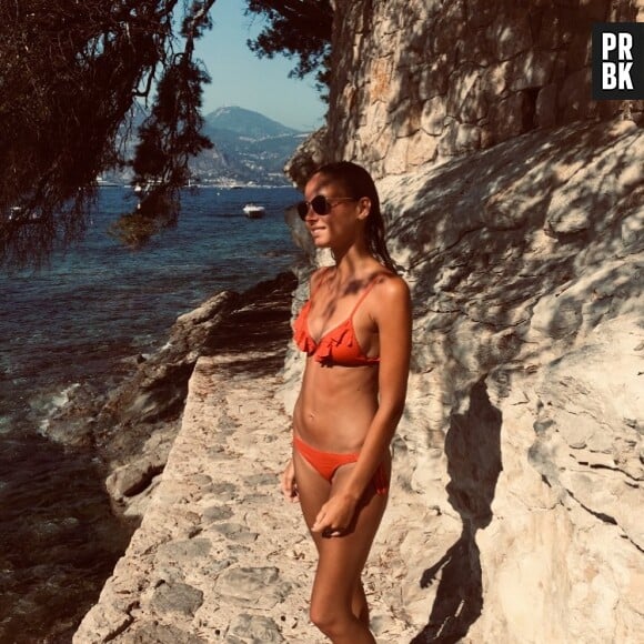 Amandine Petit (Miss France 2021) en bikini sur Instagram