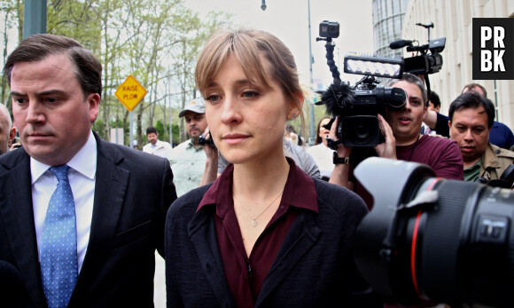 Allison Mack (Smallville) accusée de trafic sexuel et condamnée à 3 ans de prison
