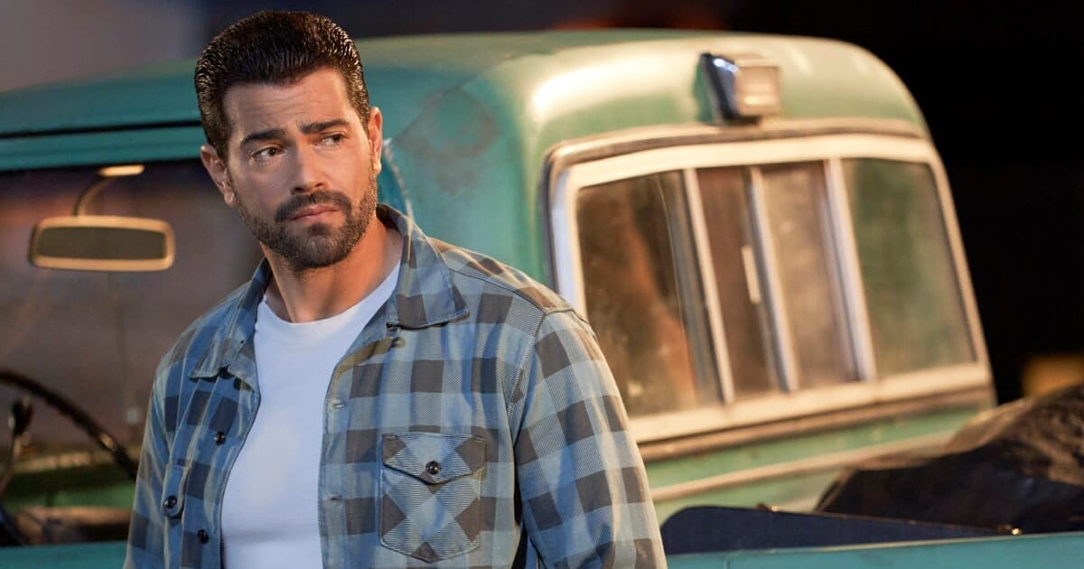 Chesapeake Shores saison 5 : Jesse Metcalfe quitte la série, il