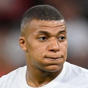 Kylian Mbappé : une diva en équipe de France ? "Capricieux et boudeur", ses coéquipiers "agacés"