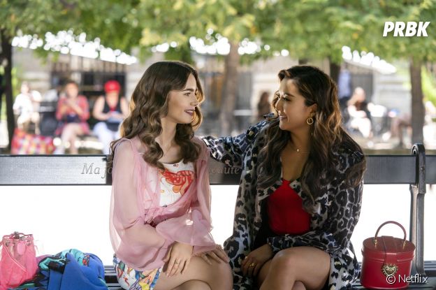 Emily in Paris saison 2 : les premières photos avec Lily Collins (Emily) et Ashley Park (Mindy) dévoilées