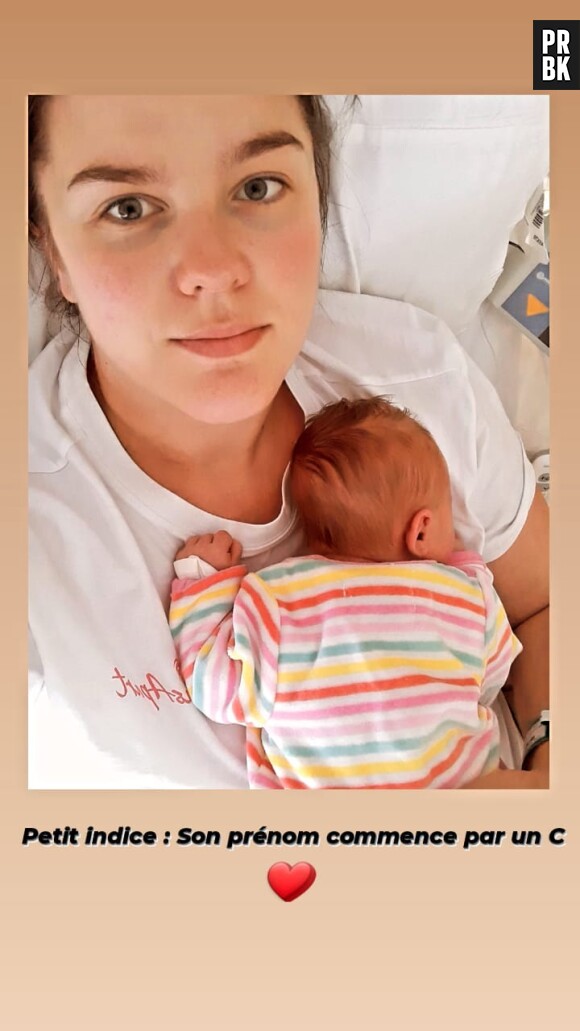 Lucile (L'amour est dans le pré 2020) pose avec sa fille sur une story Instagram