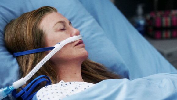 Grey's Anatomy saison 17 : scandale, Ellen Pompeo est doublée par une poupée et on n'a rien vu !