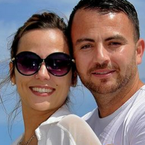 Barbara Lune (Les Anges) enceinte : l'ex-star de télé-réalité officialise sa grossesse