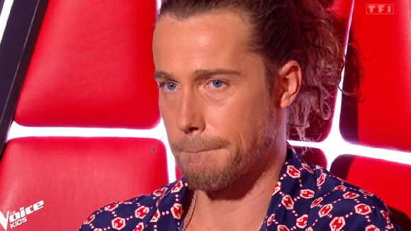 Trop ému, Julien Doré a dû quitter le plateau de The Voice Kids : "ces larmes-là, je ne les oublierai pas"