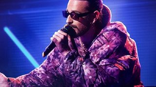 Nouvelle école saison 2 : SCH lance son casting en plein concert avec deux candidats inconnus, le public hallucine !