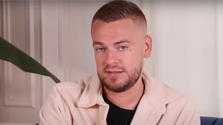 "Je me suis retrouvé retenu en otage" : Jeremstar agressé par un déséquilibré en plein Paris, son récit flippant et surréaliste