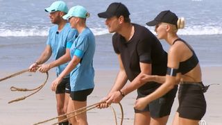 Les Apprentis aventuriers 6 : on sait qui est la première équipe éliminée de l'aventure ! (spoiler)