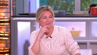 "C'est comme si vous disiez le nom de l'assassin" : Anne-Elisabeth Lemoine spoile en direct un film pas encore sorti, Pierre Richard se décompose face à l'animatrice