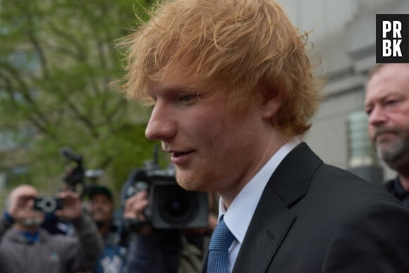 Ed Sheeran à la sortie du tribunal à New York. Ed Sheeran est accusé de plagiat par la famille de Marvin Gaye. New York, le 27 avril 2023.


