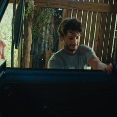 Pierre Niney prêt à lâcher Johnny Depp pour son prochain film alors qu'il avait accepté un rôle ? Il hésite