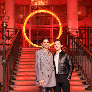 Zendaya et son compagnon Tom Holland à la première du film "Spider-Man: No Way Home" à Londres, le 5 décembre 2021.  "Spider-Man: No Way Home" premiere in London, December 5th, 2021. 