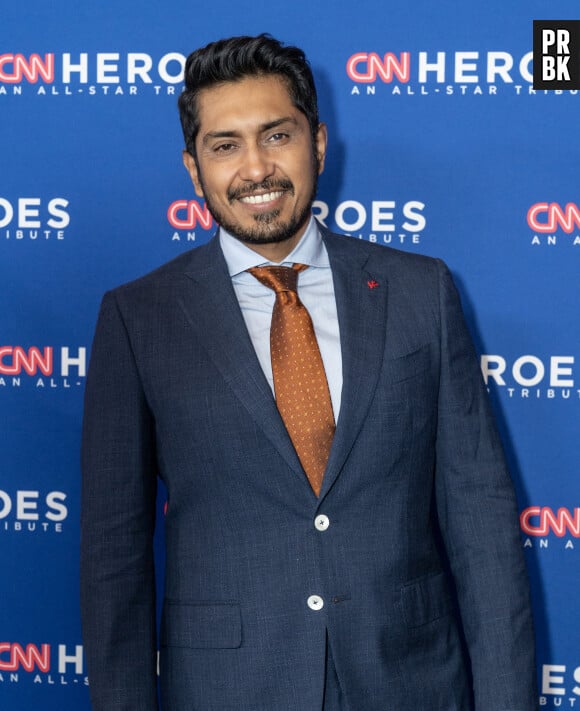 Tenoch Huerta au photocall de la soirée des "16ème annual CNN Heroes: An All-Star Tribute" à New York, le 11 décembre 2022.