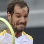 "Ferme ta..." : Richard Gasquet pète un câble en plein match à Wimbledon, sa réaction... applaudie par le public