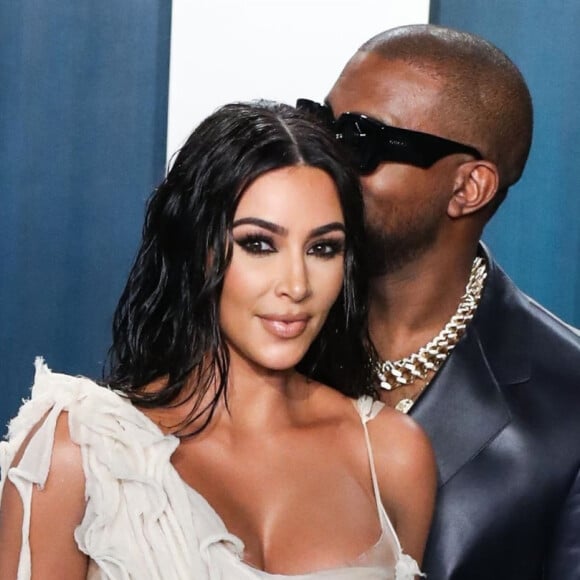 Kim Kardashian West, Kanye West - Photocall de la soirée Vanity Fair en marge de la 92ème cérémonie des Oscars 2020 au Wallis Annenberg Center for the Performing Arts à Los Angeles le 9 février 2020.