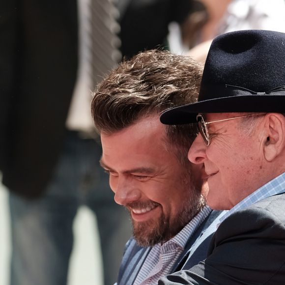 Anthony Hopkins et Josh Duhamel - Michael Bay laisse ses empreintes sur le ciment lors d’une cérémonie au théâtre chinois à Hollywood, le 23 mai 2017 © Chris Delmas/Bestimage 