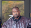 Il devrait bientôt faire son retour en musique.
Le rappeur Ye (Kanye West) est allé voir jouer son fils Saint dans un match de basket à la Mamba Academy à Thousand Oaks. Le 16 juin 2023