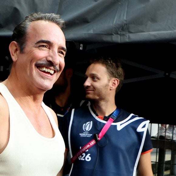 Jean Dujardin - Cérémonie d'ouverture de la Coupe du Monde de Rugby France 2023 avant le match de la Poule A entre la France et la Nouvelle-Zélande au Stade de France à Saint-Denis le 8 septembre 2023. © Dominique Jacovides/Bestimage