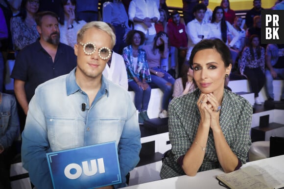 Exclusif - Guillaume Genton, Géraldine Maillet - Sur le plateau de l’émission TPMP (Touche Pas à Mon Poste) présentée en direct par C.Hanouna et diffusée sur C8 - Paris le 06/10/2022 - © Jack Tribeca / Bestimage  (No Web - pour suisse et Belgique)