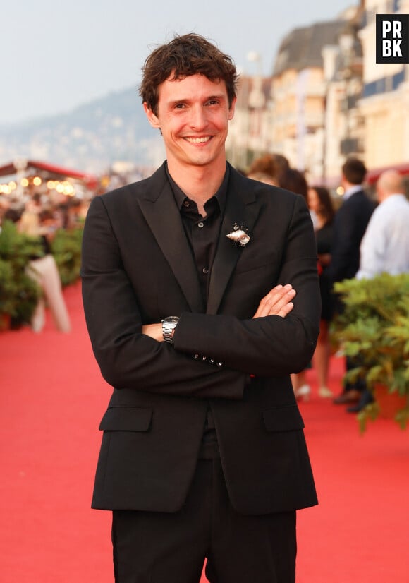 Julien Frison sur le tapis rouge de la cérémonie de clôture du 37ème festival du film de Cabourg (37ème journées romantiques du 14 au 18 juin 2023), à Cabourg, France, le 17 juin 2023. © Coadic Guirec/Bestimage 