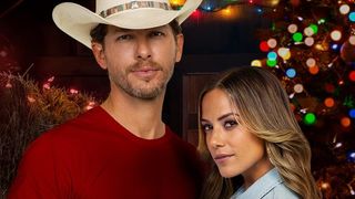 Ce nouveau téléfilm de Noël va révolutionner le genre et faire grimper la température : "C'est le tout premier film avec une scène de sexe"