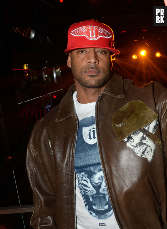 Info - Le rappeur Booba a été cambriolé - Le chanteur Booba en aftershow au Vip Room a Paris le 13 novembre 2013. 