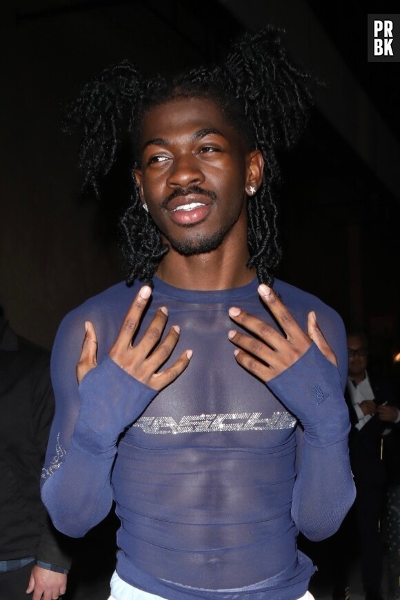 Lil Nas X à la sortie du bar Fleur Room Lounge pour célébrer le 26ème anniversaire de son amie Lori Harvey sur Sunset Blvd à West Hollywood, Los Angeles, Californie, Etats-Unis, le 134 janvier 2023.