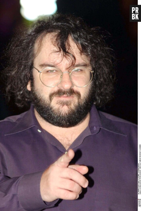 LE REALISATEUR "PETER JACKSON" 1ERE FILM "LORD OF THE RINGS" A LONDRES "PLAN SERRE" 